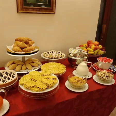 Orsini Hotel 3*